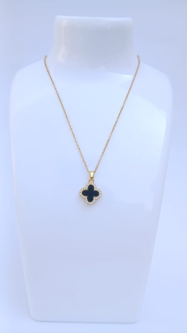 Flower Necklace Golden Black