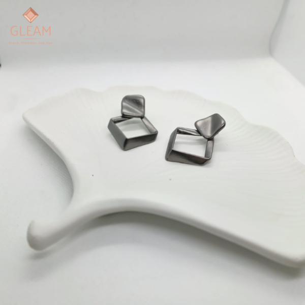 Glided Geometry Earrings Silver