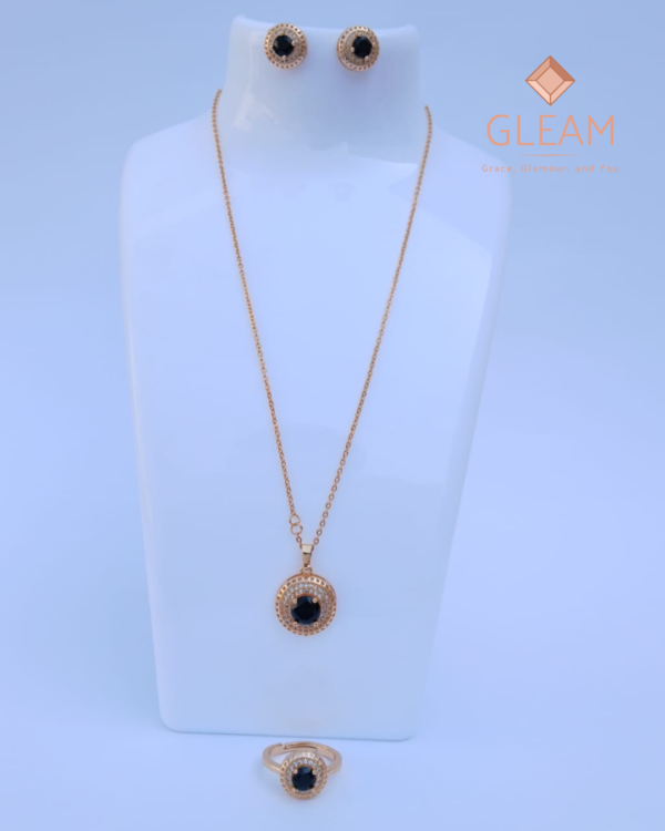 Black and Golden Necklace Set