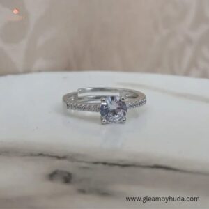 Sleek silver stone ring 1